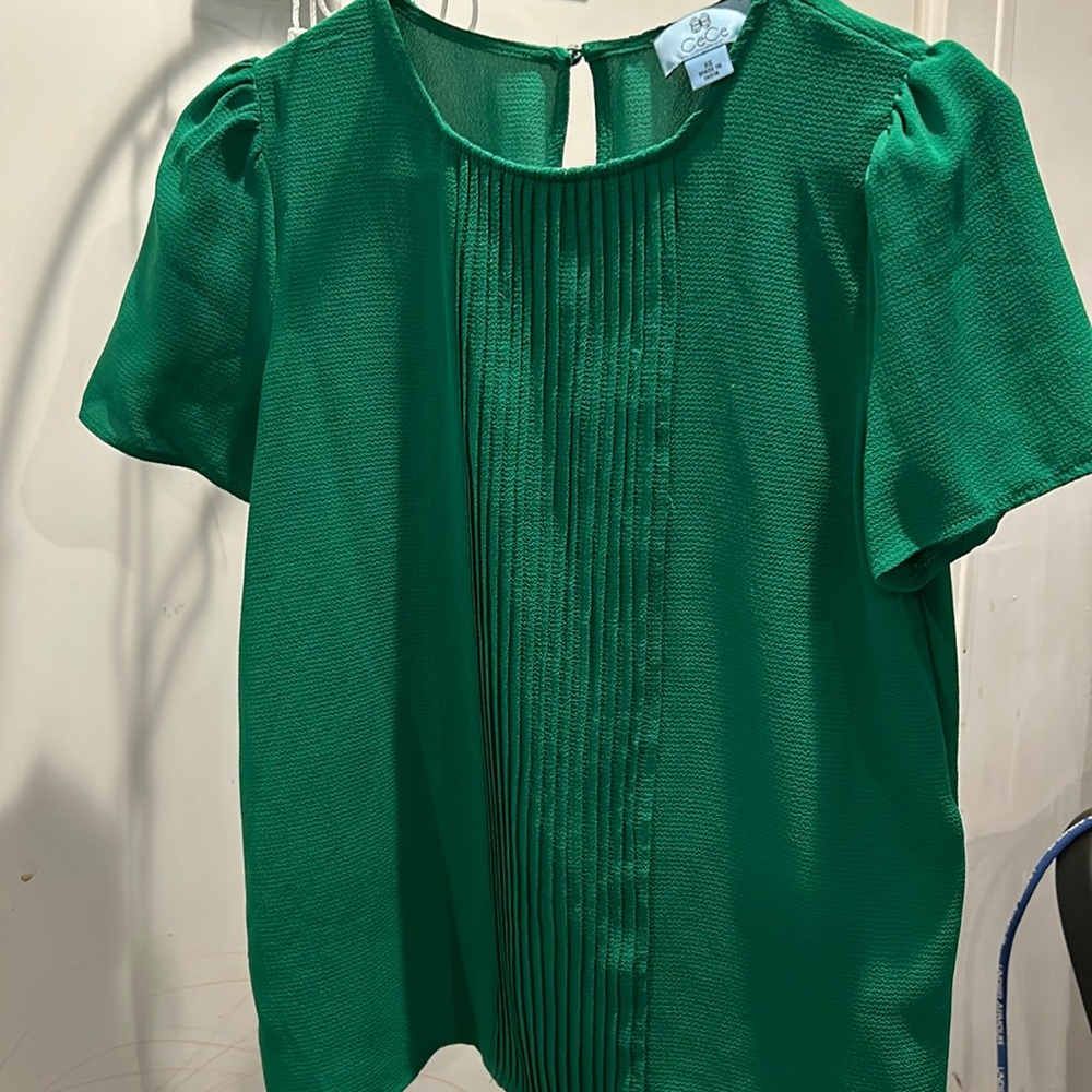 Cece xs green shirt